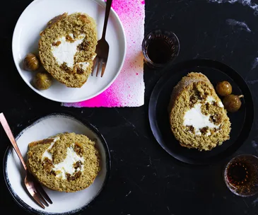 Toasted flour fig roulade with lemon mascarpone