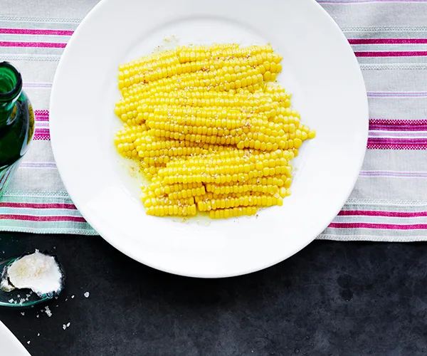 Corn shards with sesame salt