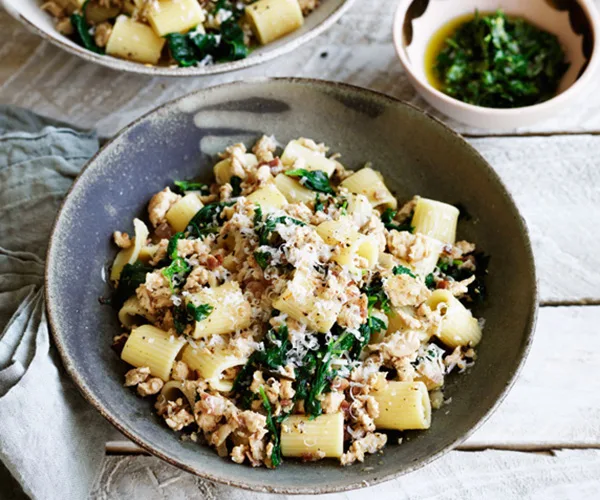 Rigatoni with chicken ragù and green sauce recipe