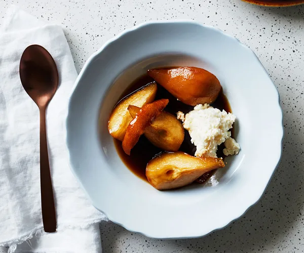 Pears baked in Marsala