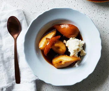 Pears baked in Marsala  