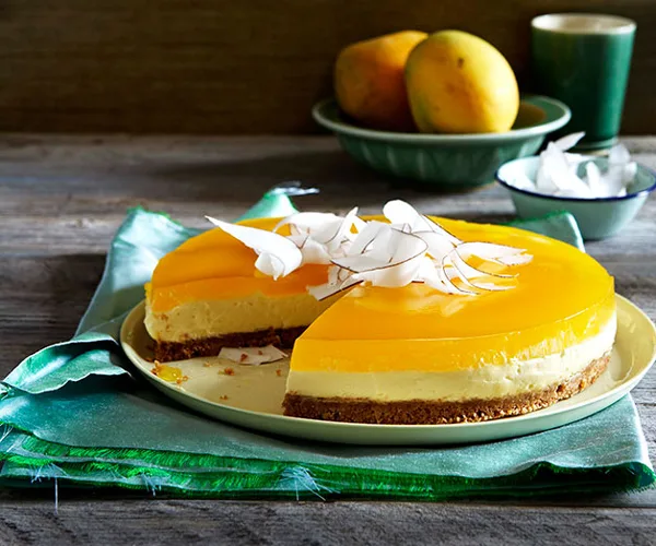 Mascarpone and coconut cake with mango jelly