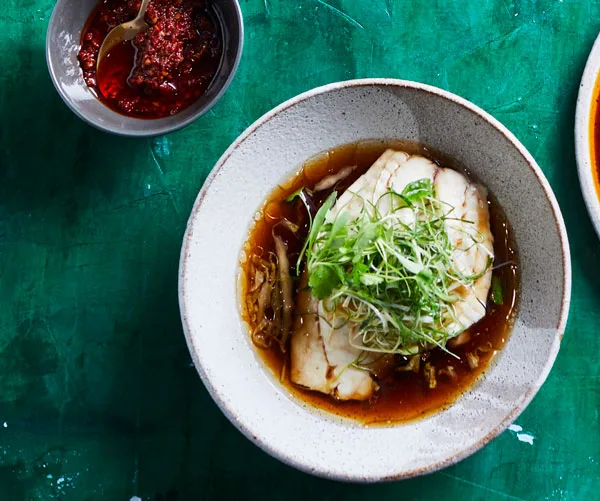Steamed fish fillets with ginger and spring onions