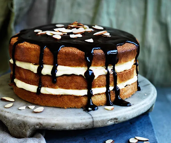 Orange custard cream layer cake