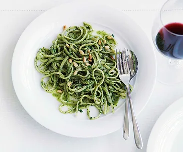 Linguine con pesto matto