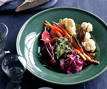 Giardinièire (pickled garden vegetables)
