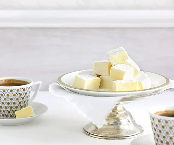 Passionfruit marshmallows