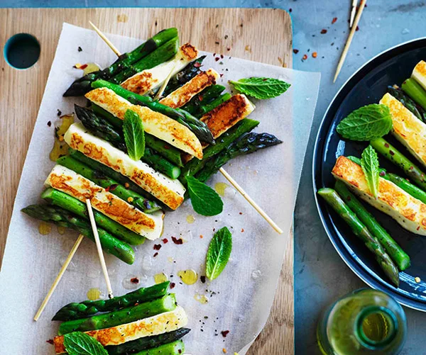 Char-grilled asparagus and haloumi with mint and lemon