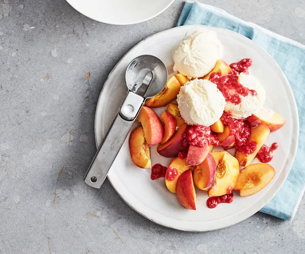 Fast peach Melba