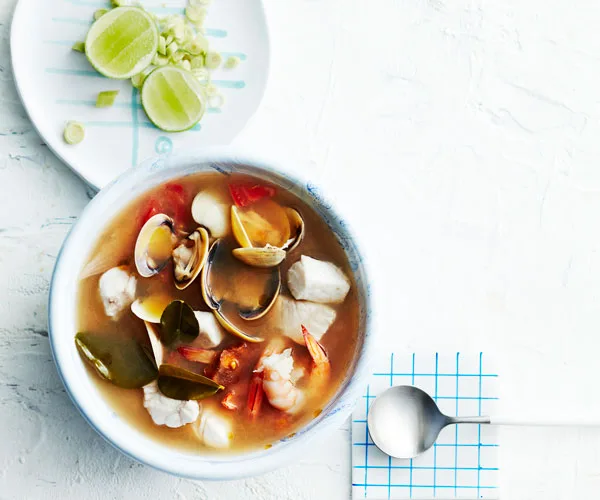 hot and sour seafood broth