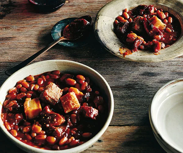 Barbecue pit beans