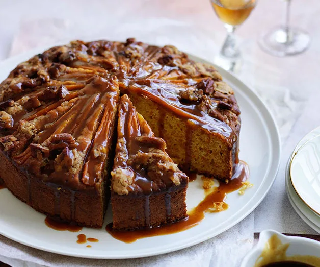 Buttermilk carrot cake with spiced caramel