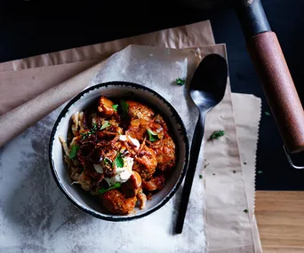 Paprika beef meatballs with sour cream and crisp onion
