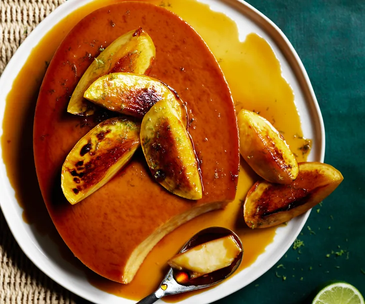 Leche and lime flan with burnt mango