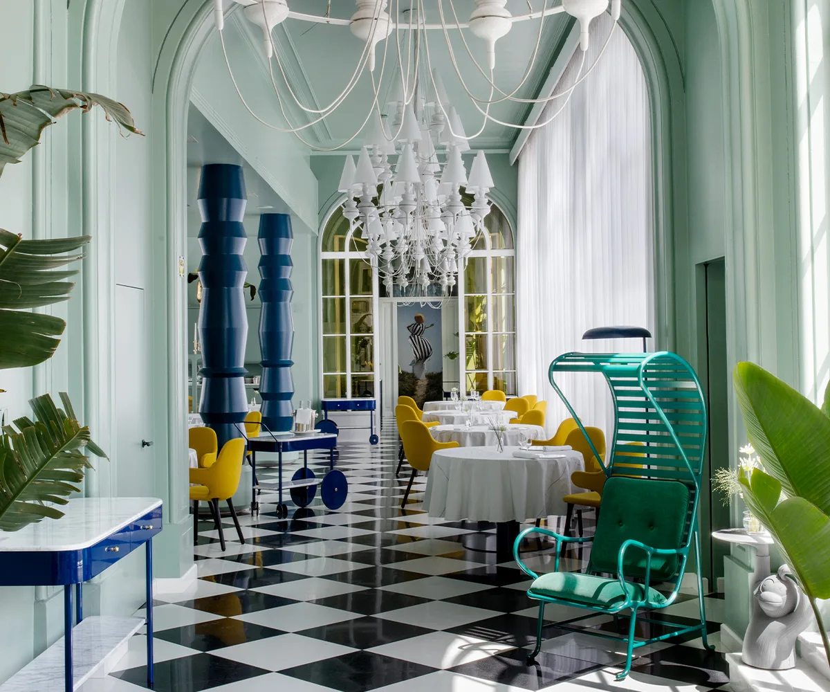 Interior of Paco Roncero Restaurante in Madrid