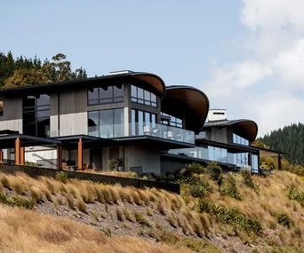 Falcon Brae Villa