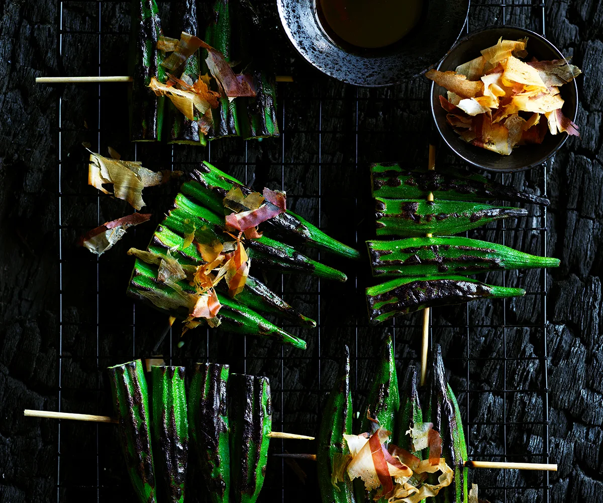 Japanese recipe for Okra with ponzu and bonito flakes