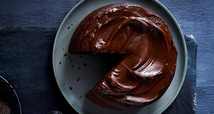 Chocolate cake with fudge icing recipe | Gourmet Traveller