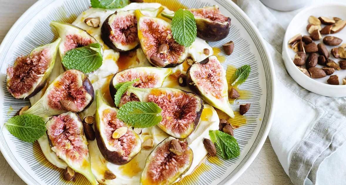 Figs with Whipped Ricotta, Orange and Mint