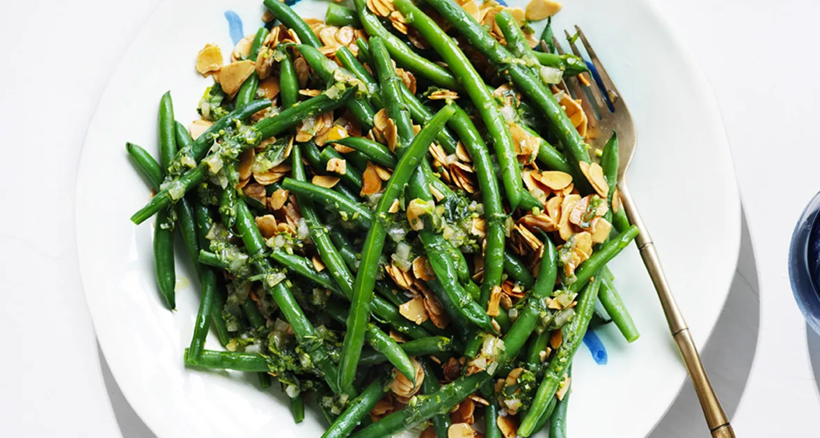 Green Bean Salad with Tarragon and Fried Almonds