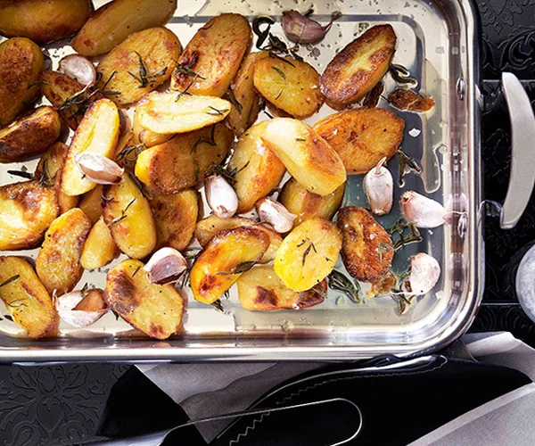 Perfect duck-fat roast potatoes recipe | Gourmet Traveller