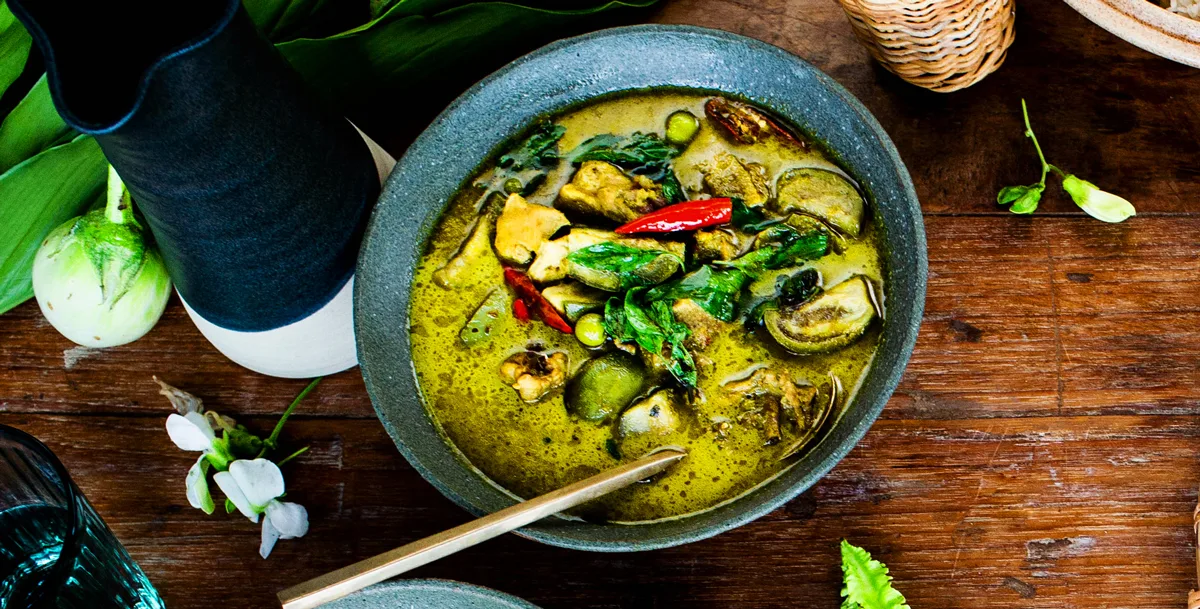 Thai green curry with chicken recipe by Palisa Anderson | Gourmet Traveller
