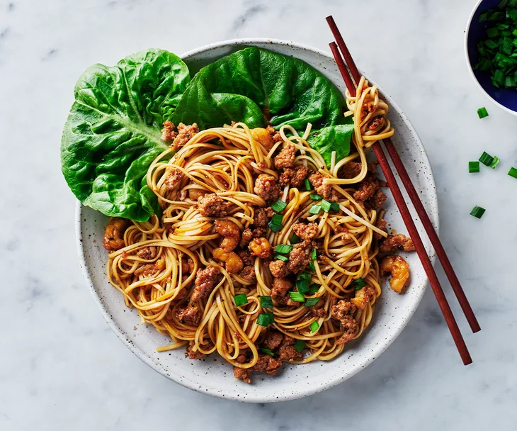 easy dinner recipes: prawn and pork noodles