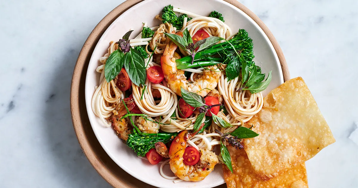 Prawn Noodles with Tomato and Thai Basil