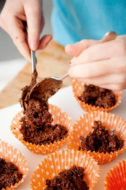 Chocolate cornflake crunchies