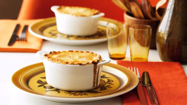 Beef and red wine pies