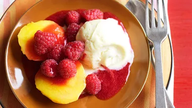 Peach melba