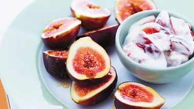 Figs with sheep milk yoghurt and honey
