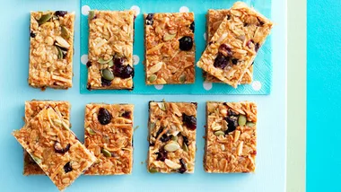 Muesli slice