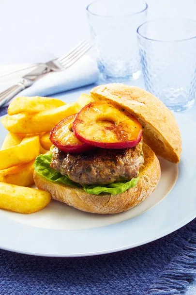 Pork and sage burgers with apple rings