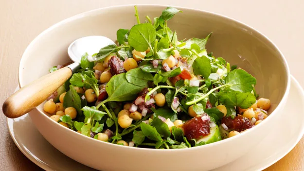 Chickpea and sumac salad