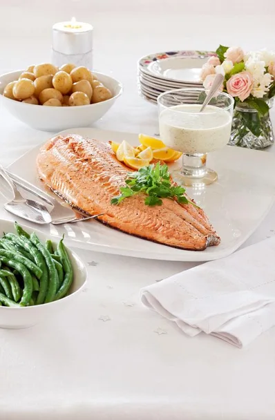 Baked salmon with dill honey and mustard sauce