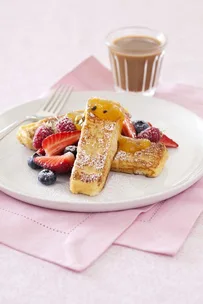 French toast fingers with berries and curd