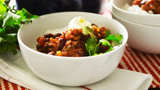 Hearty and warm chilli con carne recipe