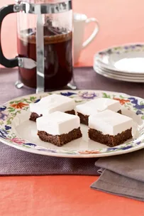 Chocolate mallow slice