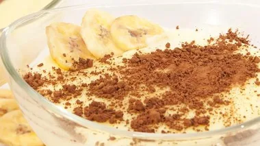 Banana buttermilk coconut pudding