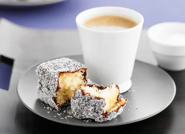 Classic lamingtons