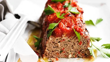 Self-saucing meatloaf