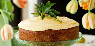 Oxfordshire cider cake