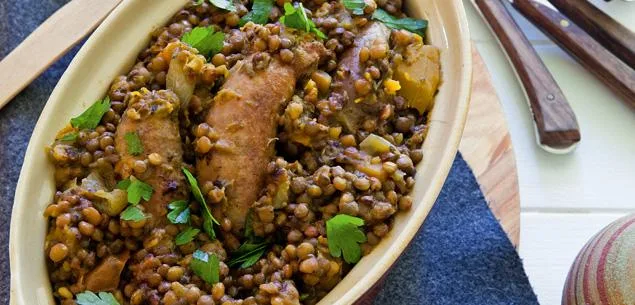 Sausage and lentil hotpot