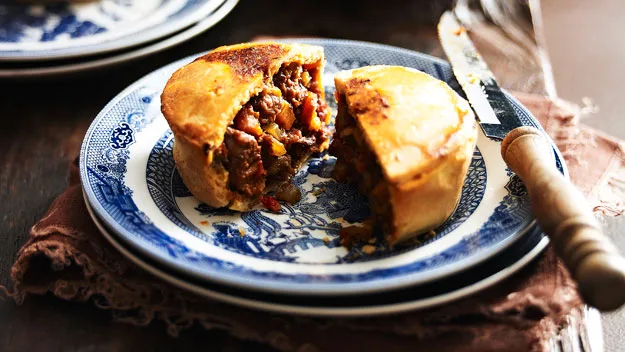 Beef shiraz pies