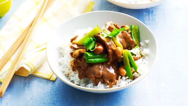 Lamb and cashew stir-fry
