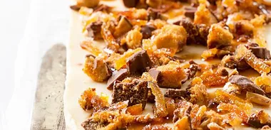 Orange crunchie bar cheesecake slice
