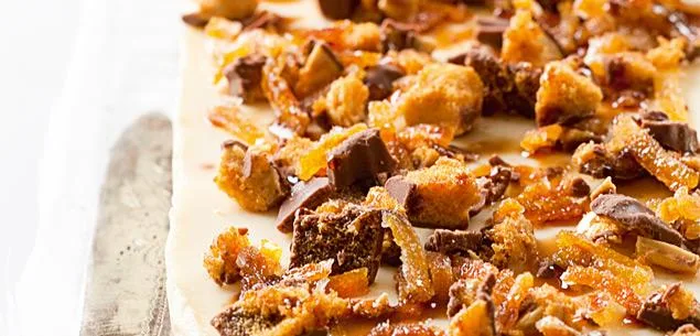 Orange crunchie bar cheesecake slice