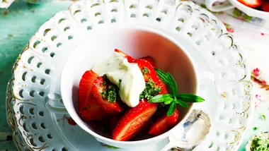Tarragon strawberries with rosemary yogurt