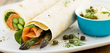 Salmon and asparagus lunch wraps